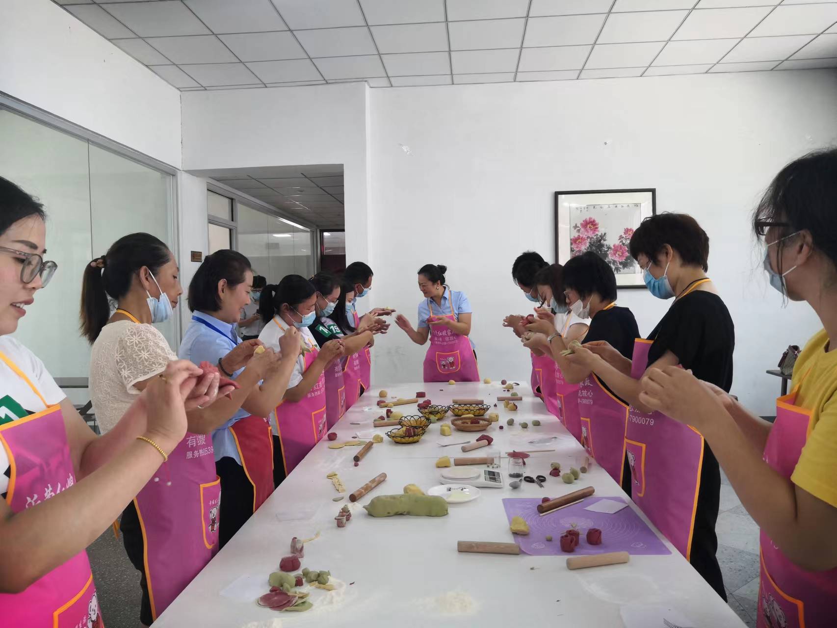 沂南县剑桥职业学校面点制作培训实操课堂